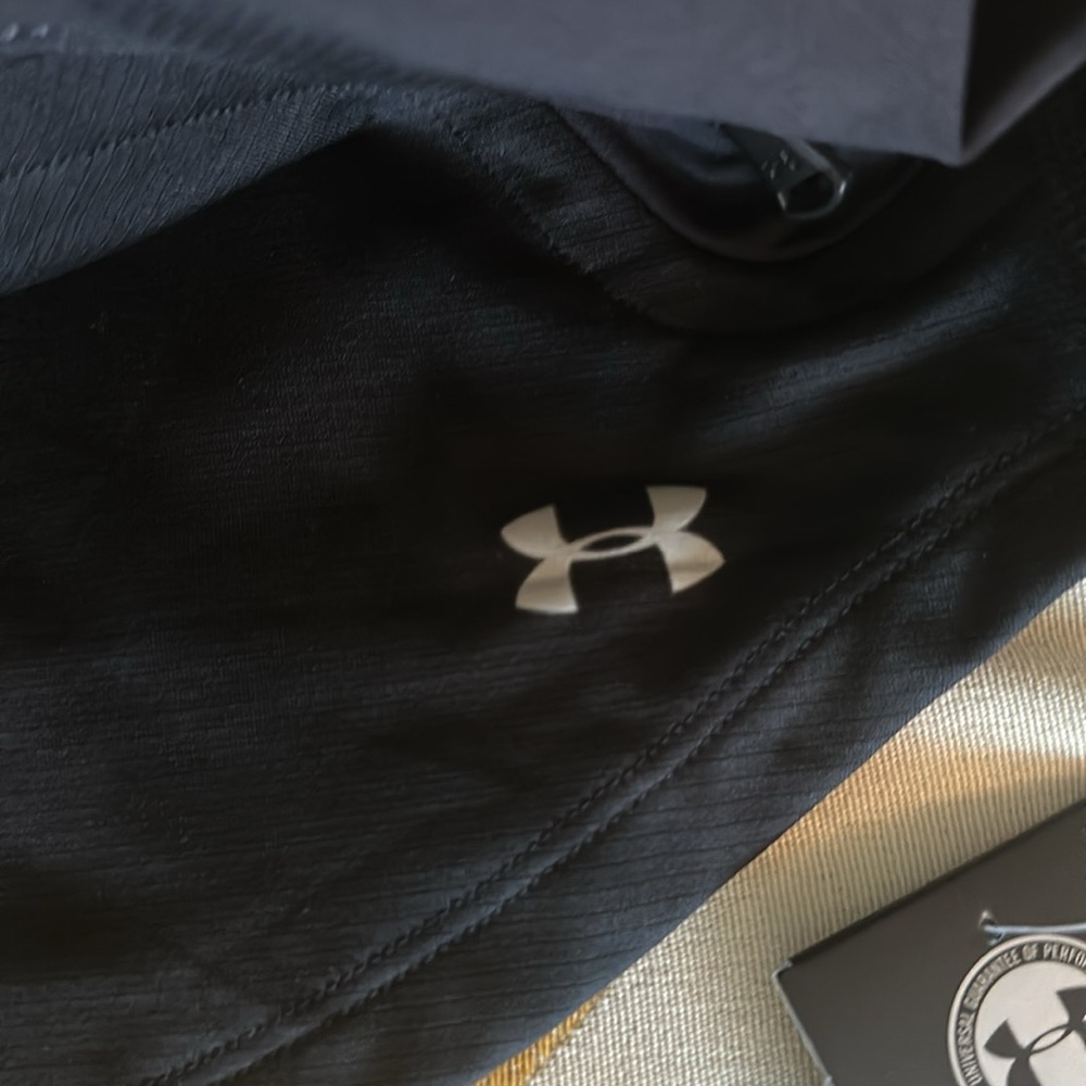 Hoodie threadeorne under armour(SM) - Picture 7 of 14